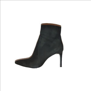 Banana Republic Torri Suede Booties Size 8